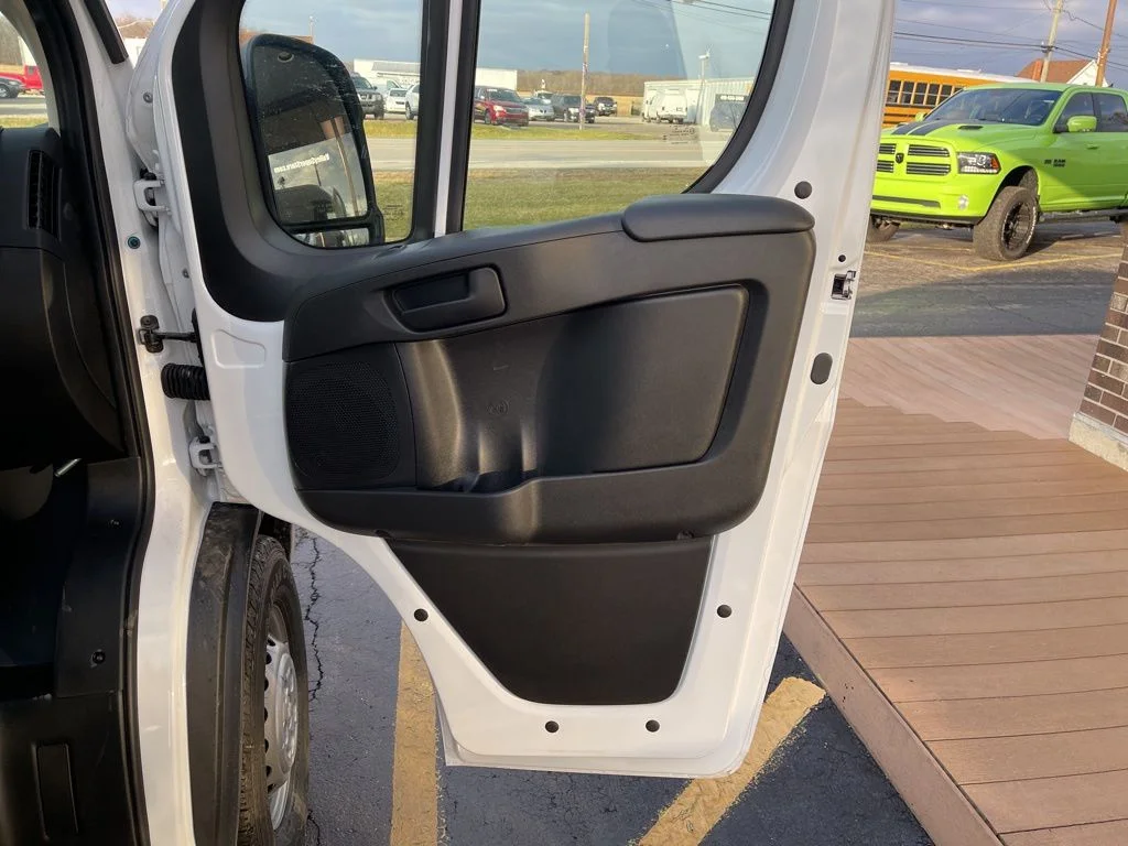New 2025 Bright White Clearcoat RAM High Roof image 8