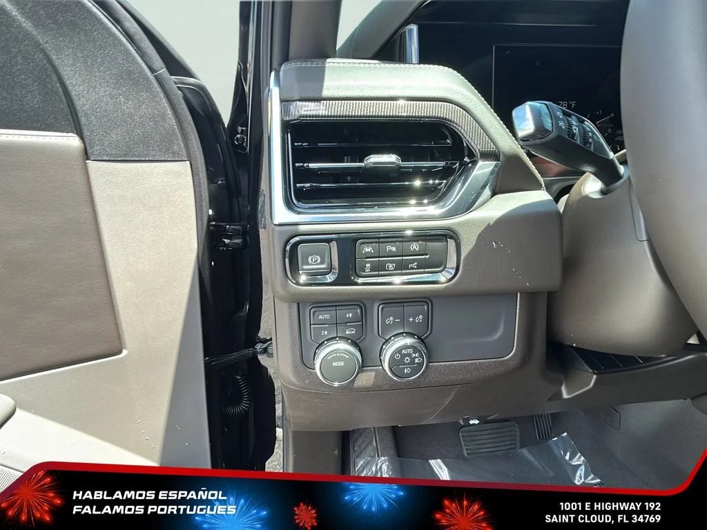 New 2026 Onyx Black GMC Elevation image 16