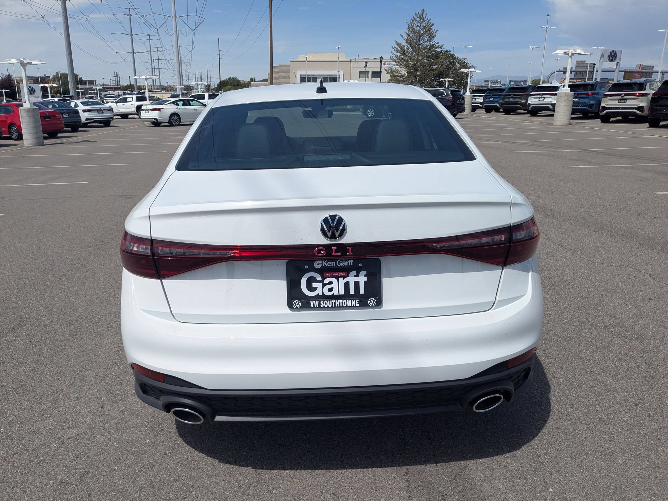 New 2026 Pure White Volkswagen Autobahn image 4