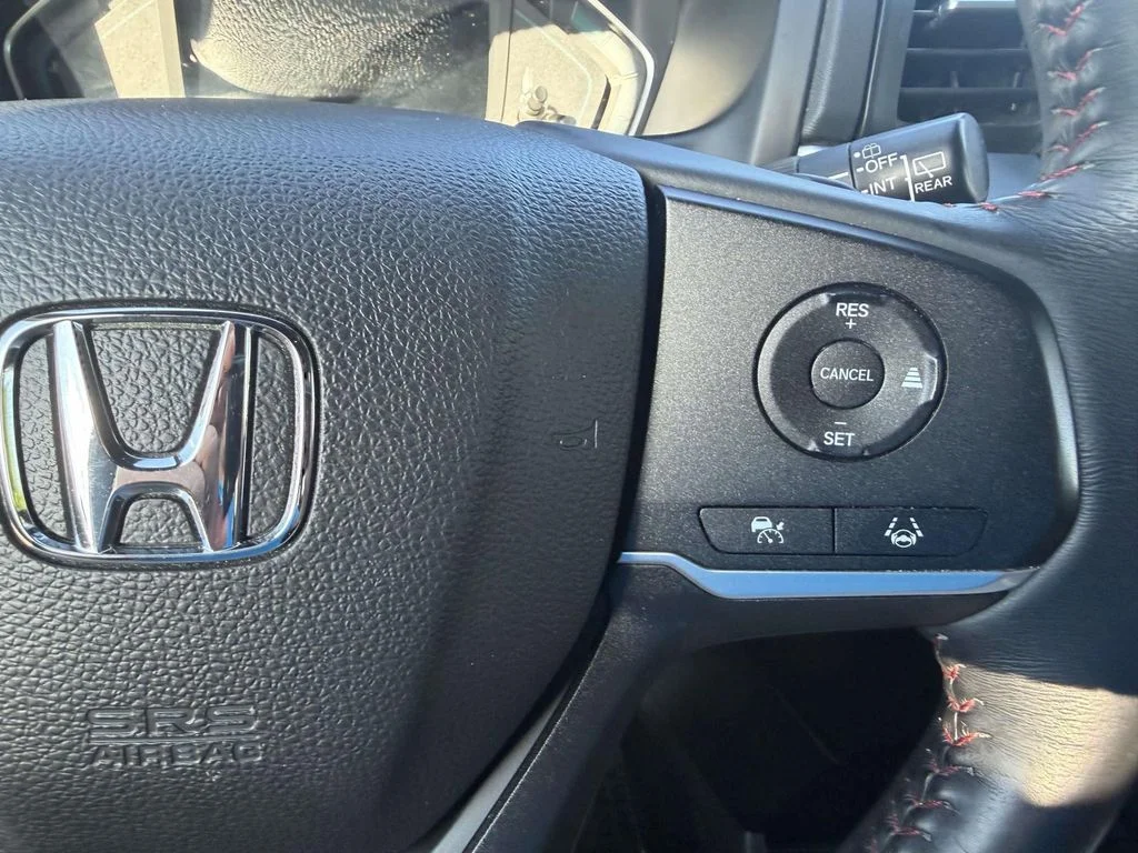 Used 2023  Honda Sport image 17