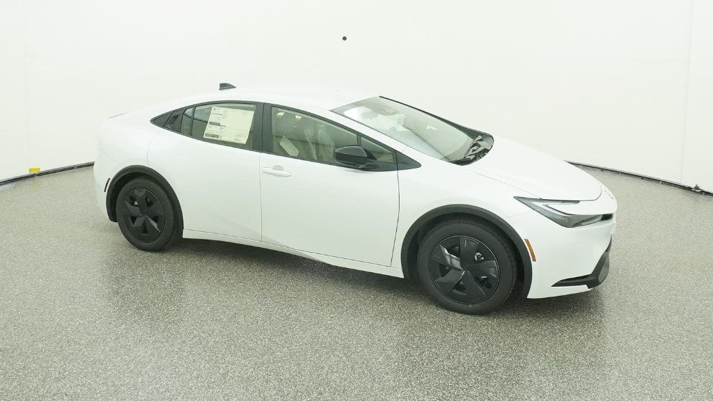 New 2026 Wind Chill Pearl Toyota LE image 18