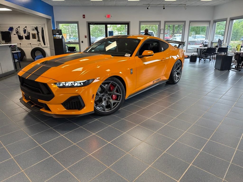 New 2026 Orange Fury Metallic Tri-Coat Ford GT Premium image 3