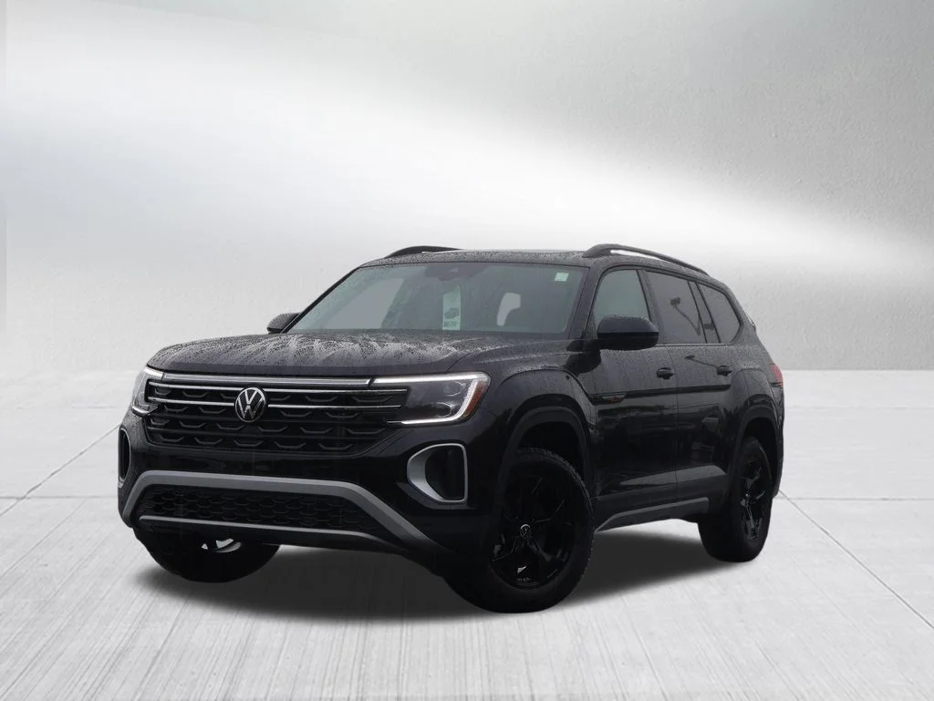 New 2026 Black Volkswagen 2.0T Peak Edition image 1