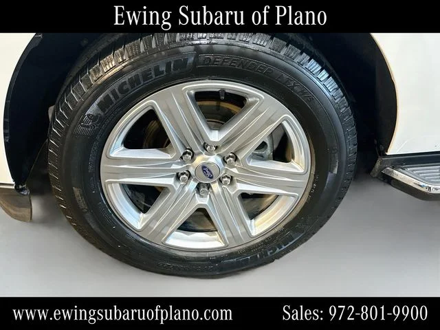 Used 2020 White Ford XLT image 32