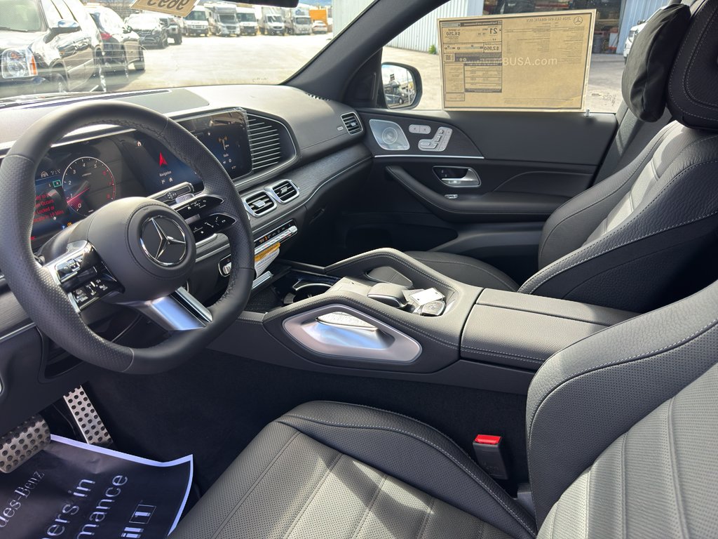 New 2026 MANUFAKTUR Silicon Grey Mercedes-Benz GLS 450 image 5