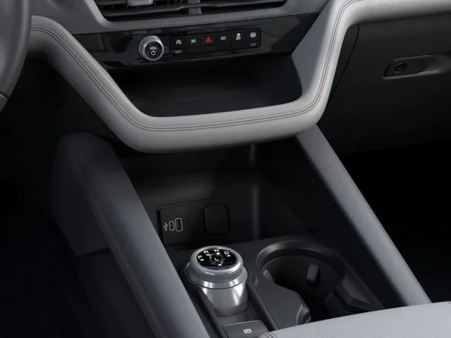 2026 Ford Explorer Active - Photo 15
