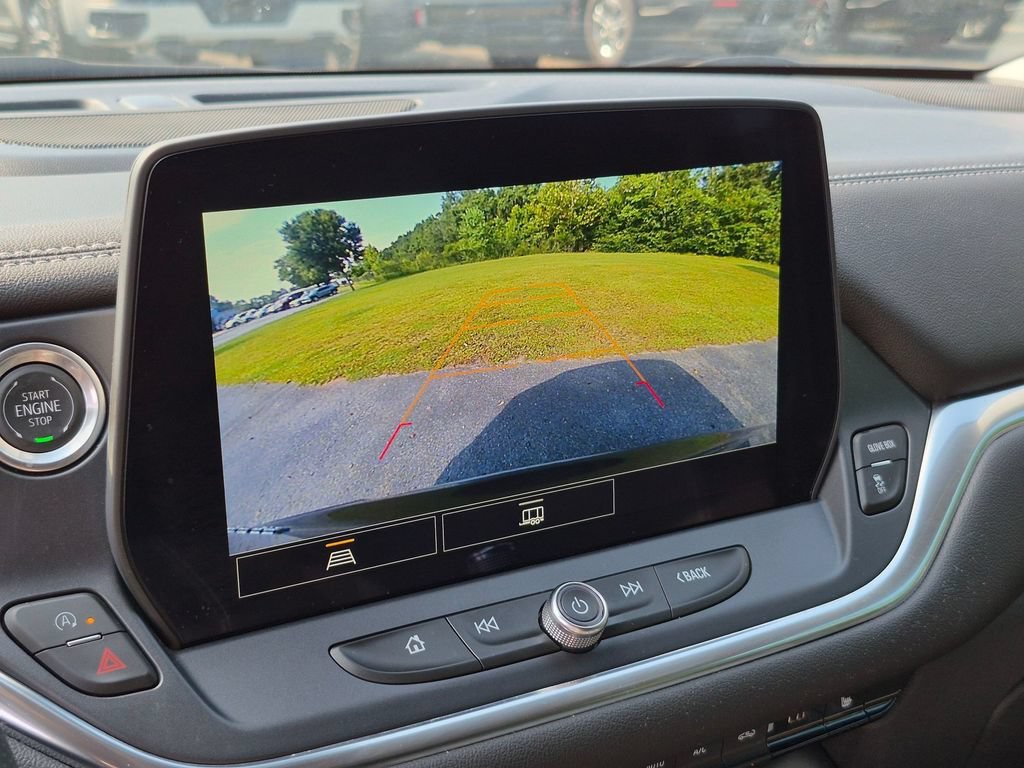Used 2025 Black Chevrolet 2LT image 25