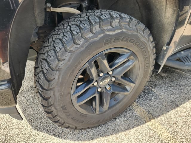 Used 2021 BLACK Chevrolet LT Trail Boss image 10