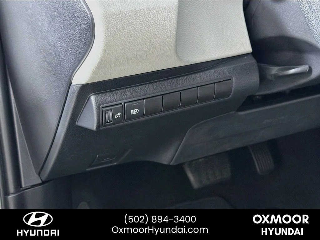 Used 2024 Ice Cap Toyota LE image 10