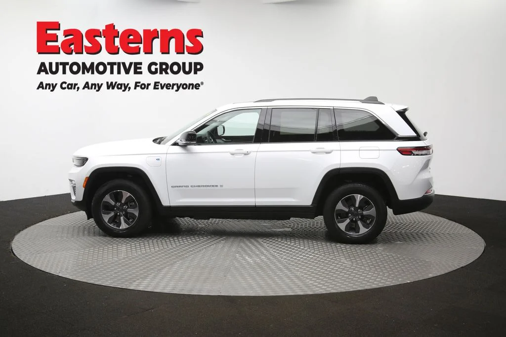 Used 2023 White Jeep 4xe image 67