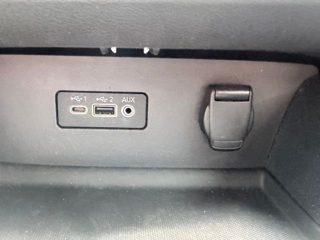 2019 Nissan Altima SR - Photo 16
