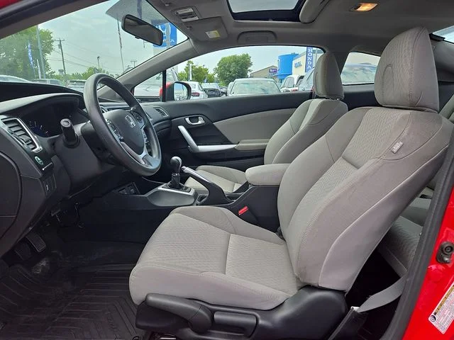 Used 2015 Red Honda EX image 13