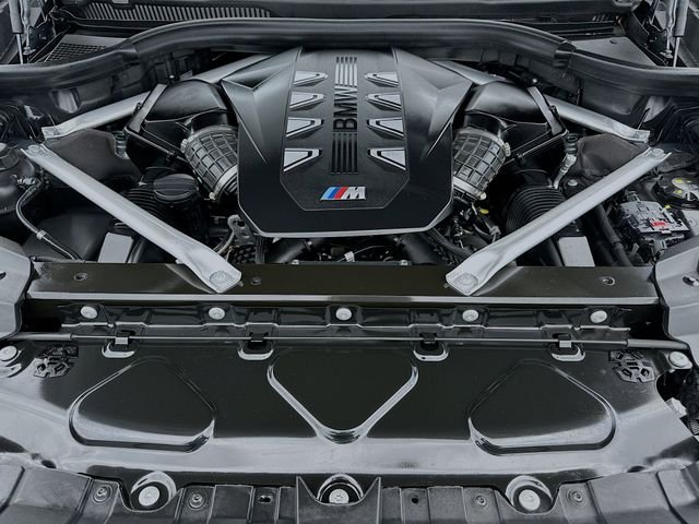Used 2025 Gray BMW M60i image 35