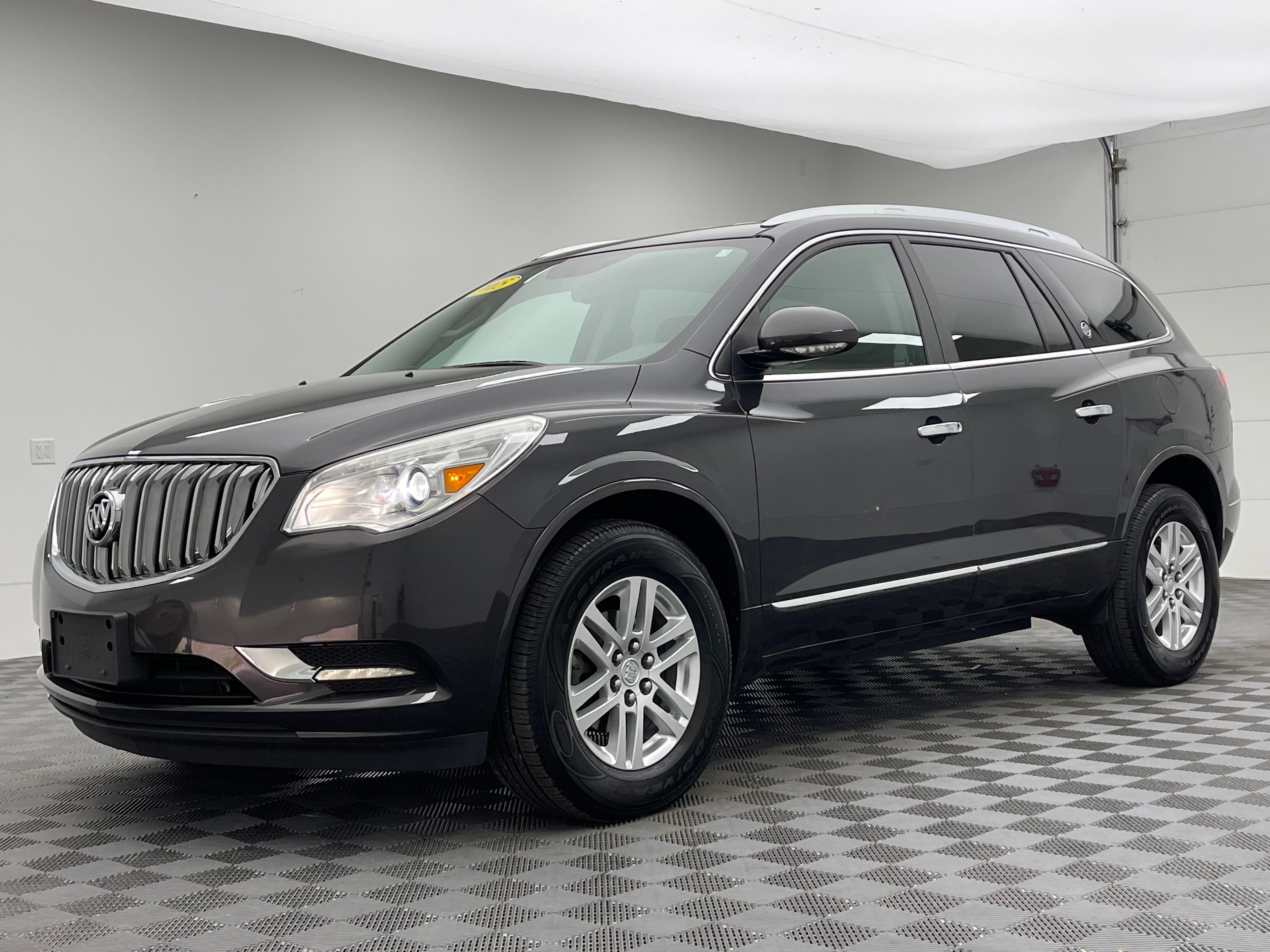 Used 2015 Buick Enclave Convenience with VIN 5GAKRAKD8FJ240941 for sale in Troy, OH
