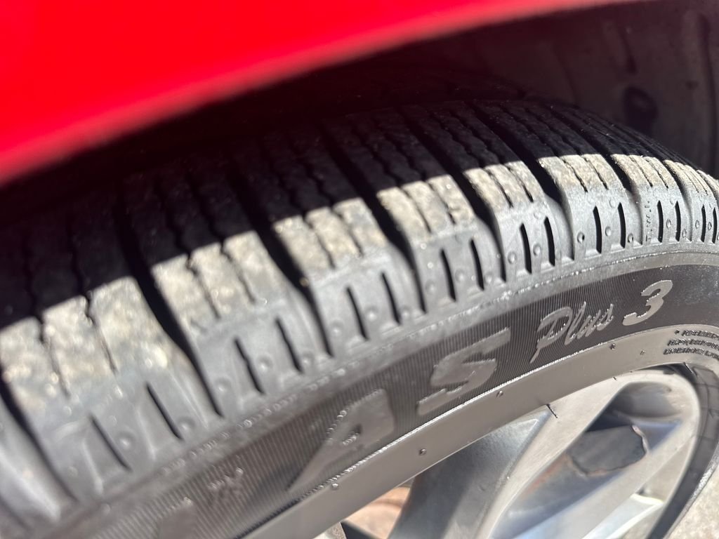 Used 2015 Red Mazda i Grand Touring image 11