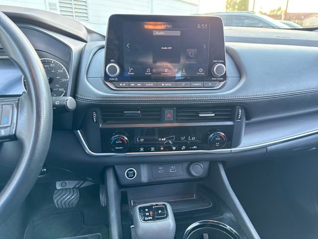 2023 Nissan Rogue SV - Photo 17