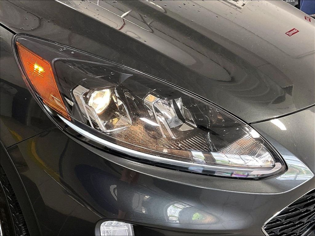 Used 2020 Gray Ford SEL image 32
