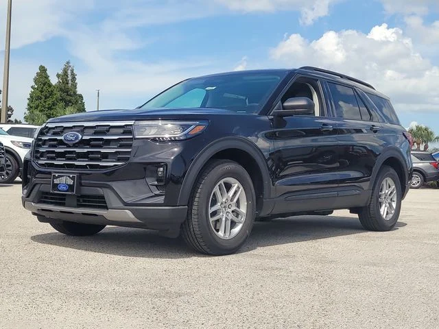 New 2026 Black Metallic Ford Active image 32