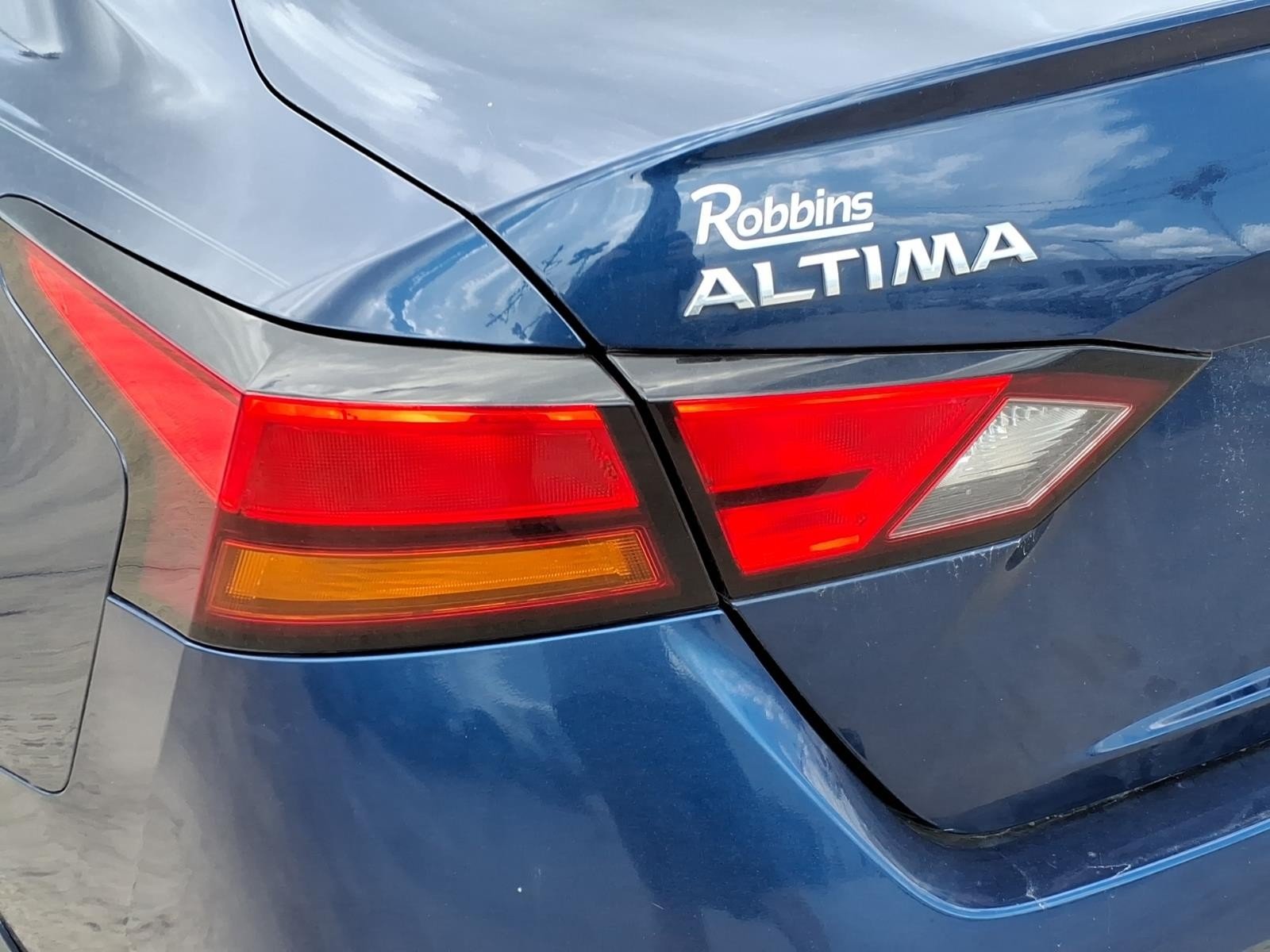 2022 Nissan Altima 2.5 S Blue at G Motors