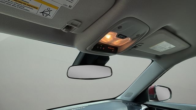 Used 2025 Red Chevrolet LT image 27