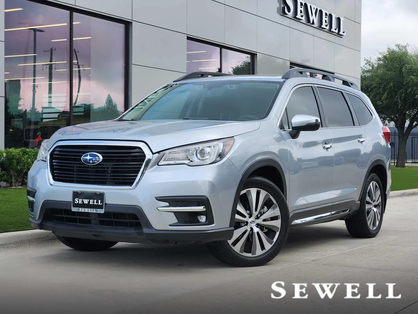 2021 Subaru Ascent Touring's photo