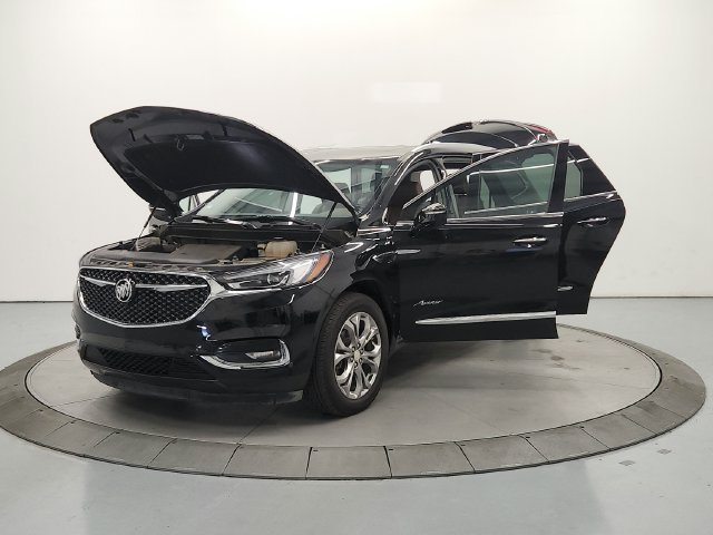 Used 2018 Black Buick Avenir image 11