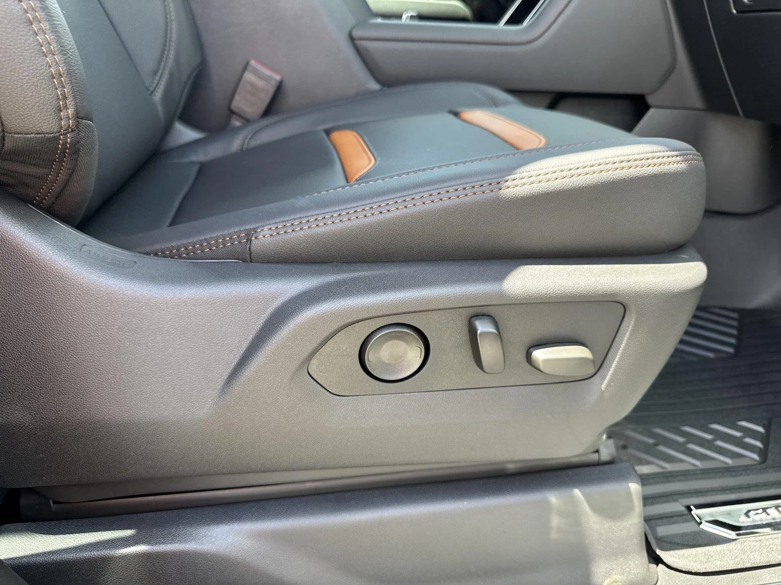 New 2026 Onyx Black GMC AT4 image 39