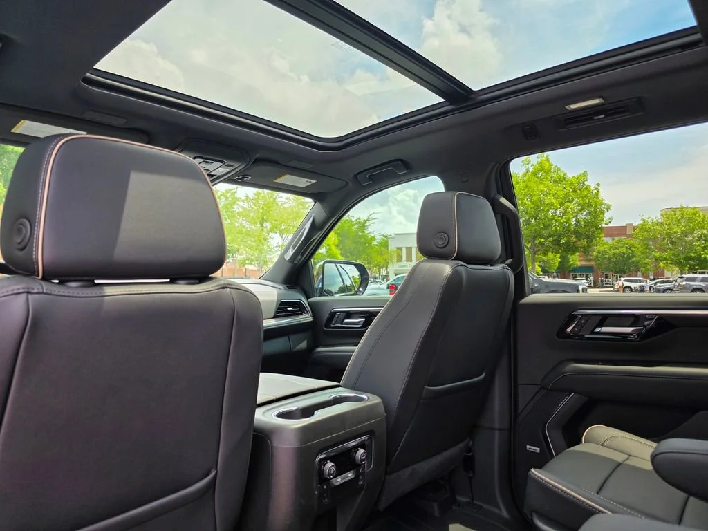 Used 2026 Lakeshore Blue Metallic Chevrolet Premier image 30