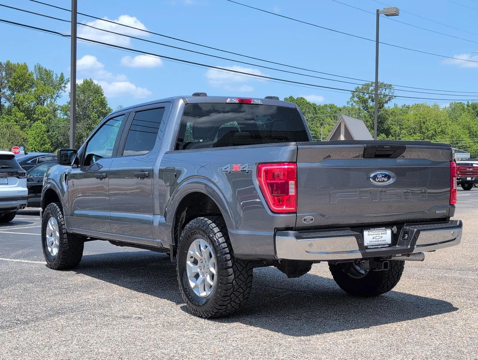 Used 2023 Gray Ford XLT image 3