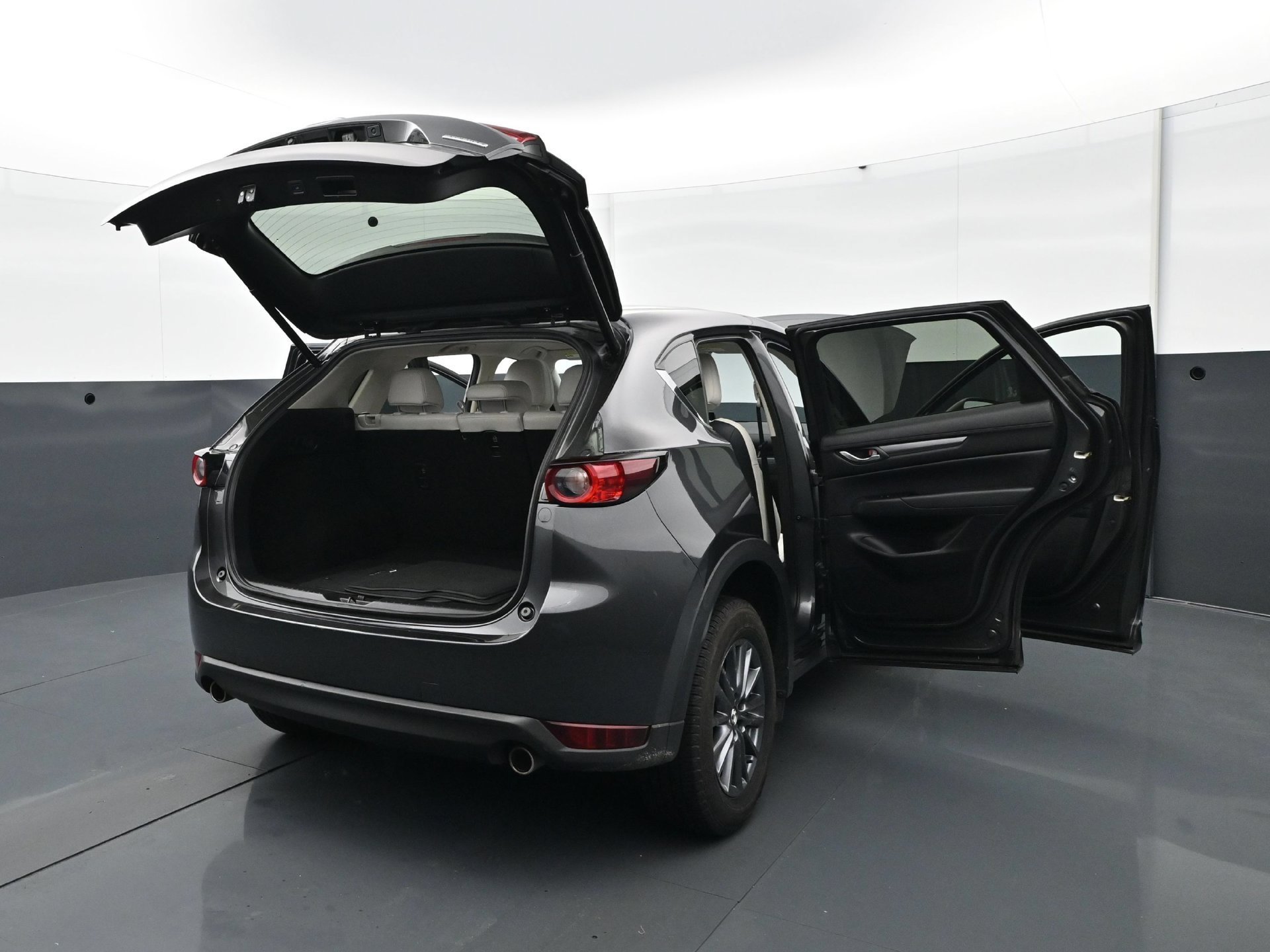 Used 2021 Machine Gray Metallic Mazda Touring AWD image 35