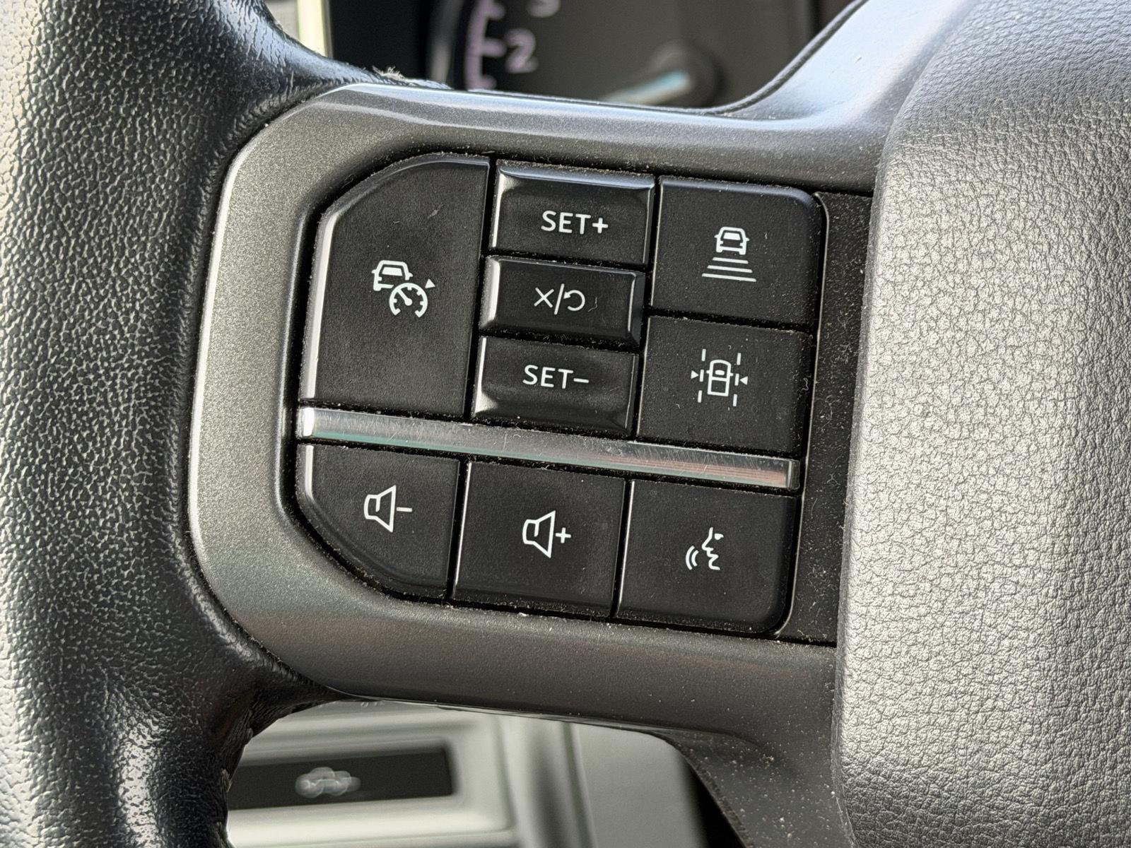 Used 2021 Antimatter Blue Ford XLT image 7
