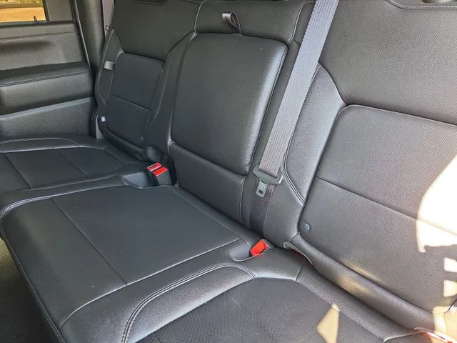 Used 2022 Red GMC SLT image 24