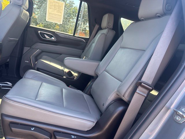 Used 2022 Satin Steel Metallic GMC SLT image 12