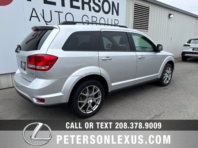 Used 2014 Silver Dodge R/T image 4