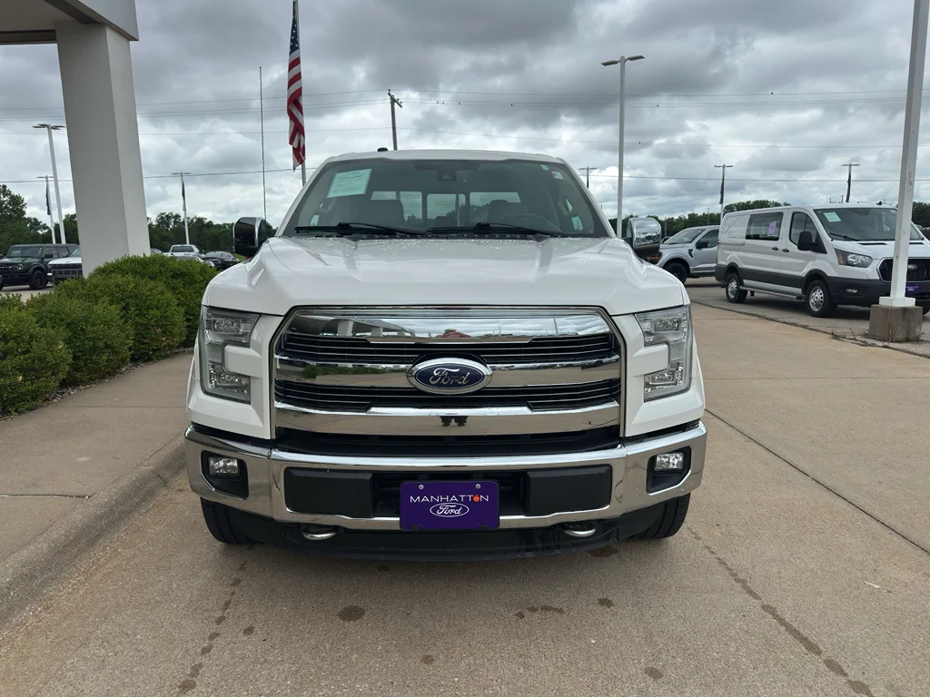 Used 2016 White Platinum Metallic Tri-Coat Ford Lariat image 13