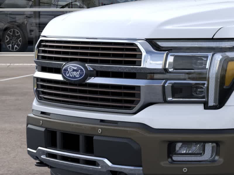 New 2026 Star White Metallic Tri-Coat Ford King Ranch image 17