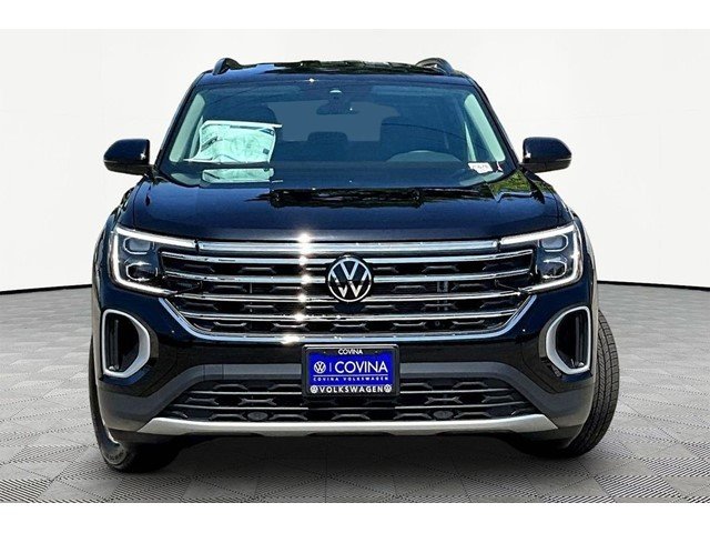 New 2026 Deep Black Pearl Volkswagen 2.0T SE image 2