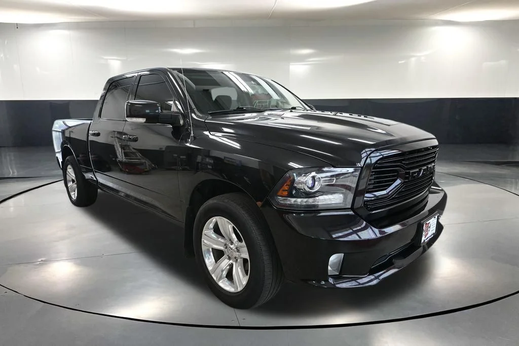 Used 2016 Black Ram Sport image 1