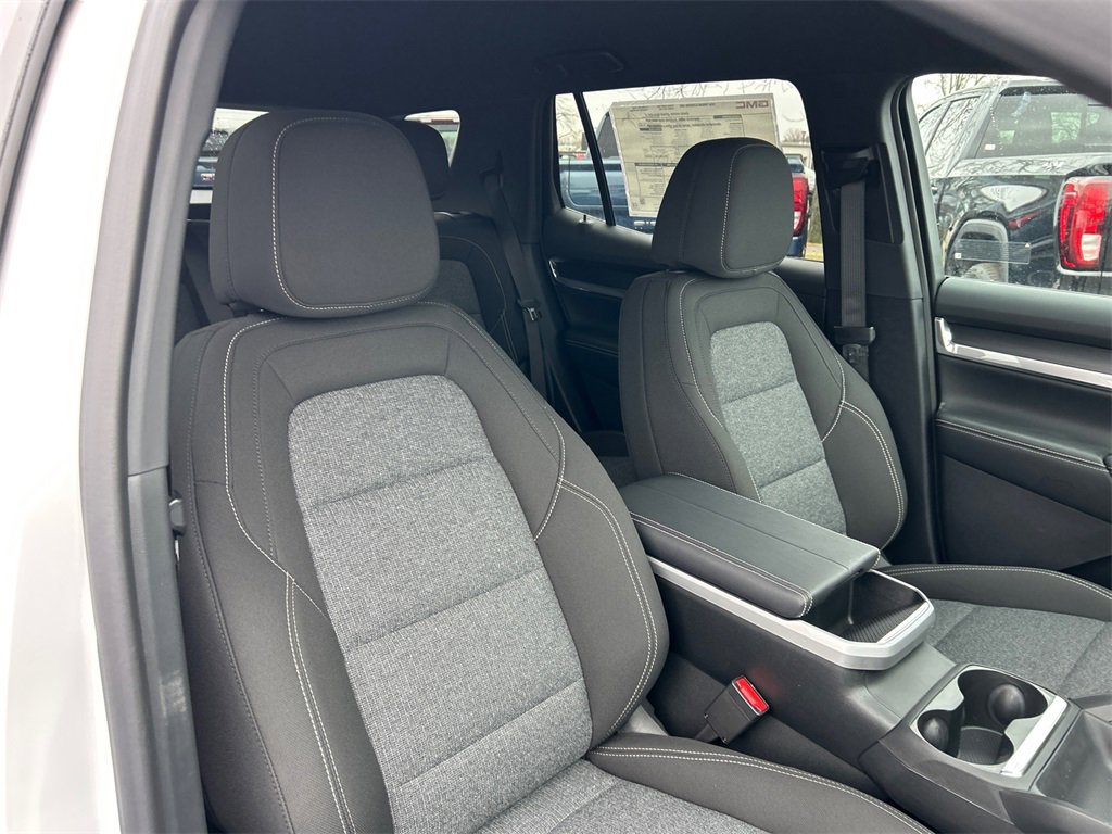 2026 GMC TERRAIN - Image 34