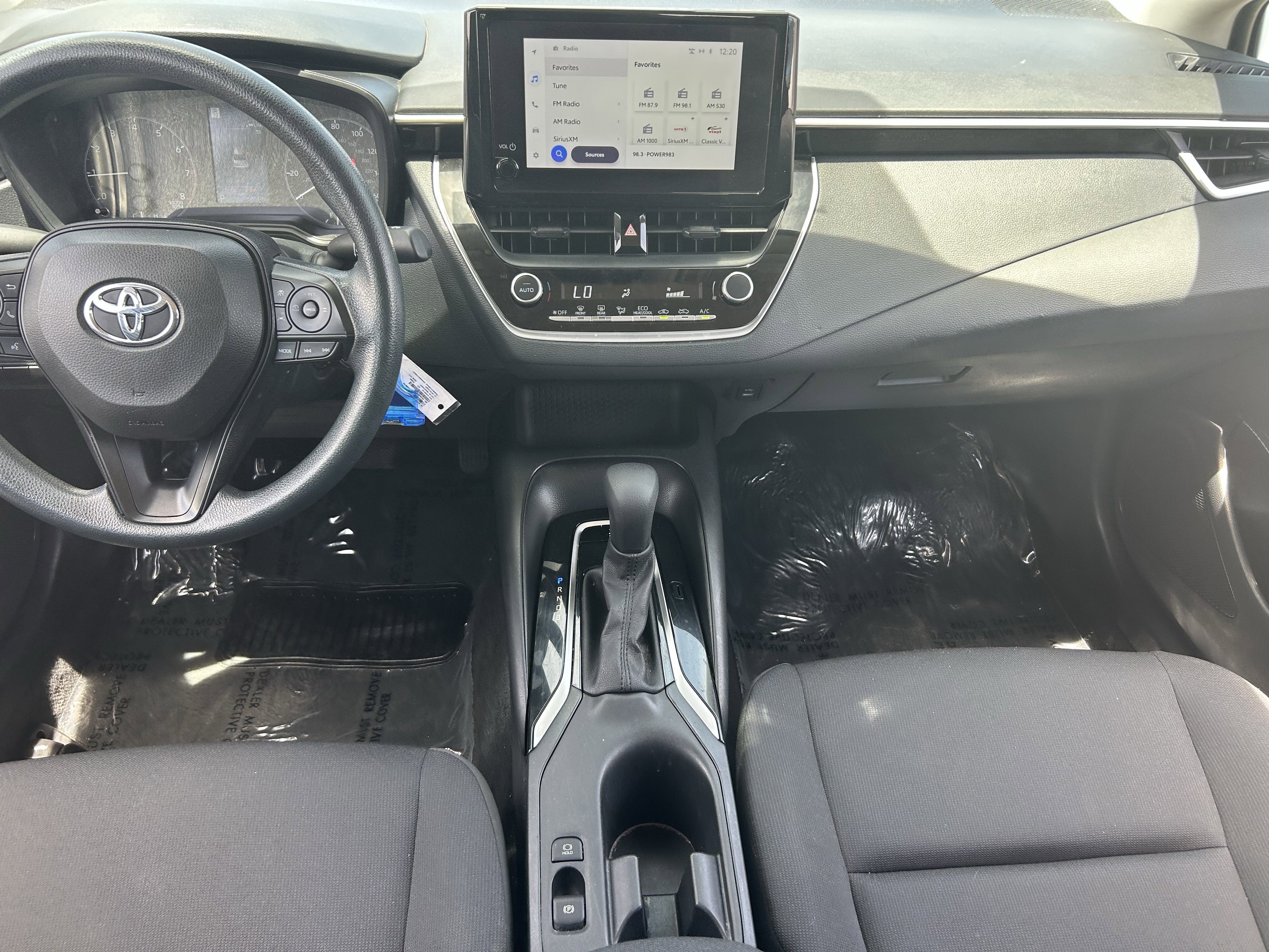 2023 Toyota Corolla LE - Photo 15
