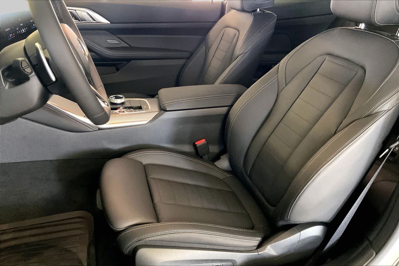 New 2027 Alpine White BMW 430i xDrive image 9