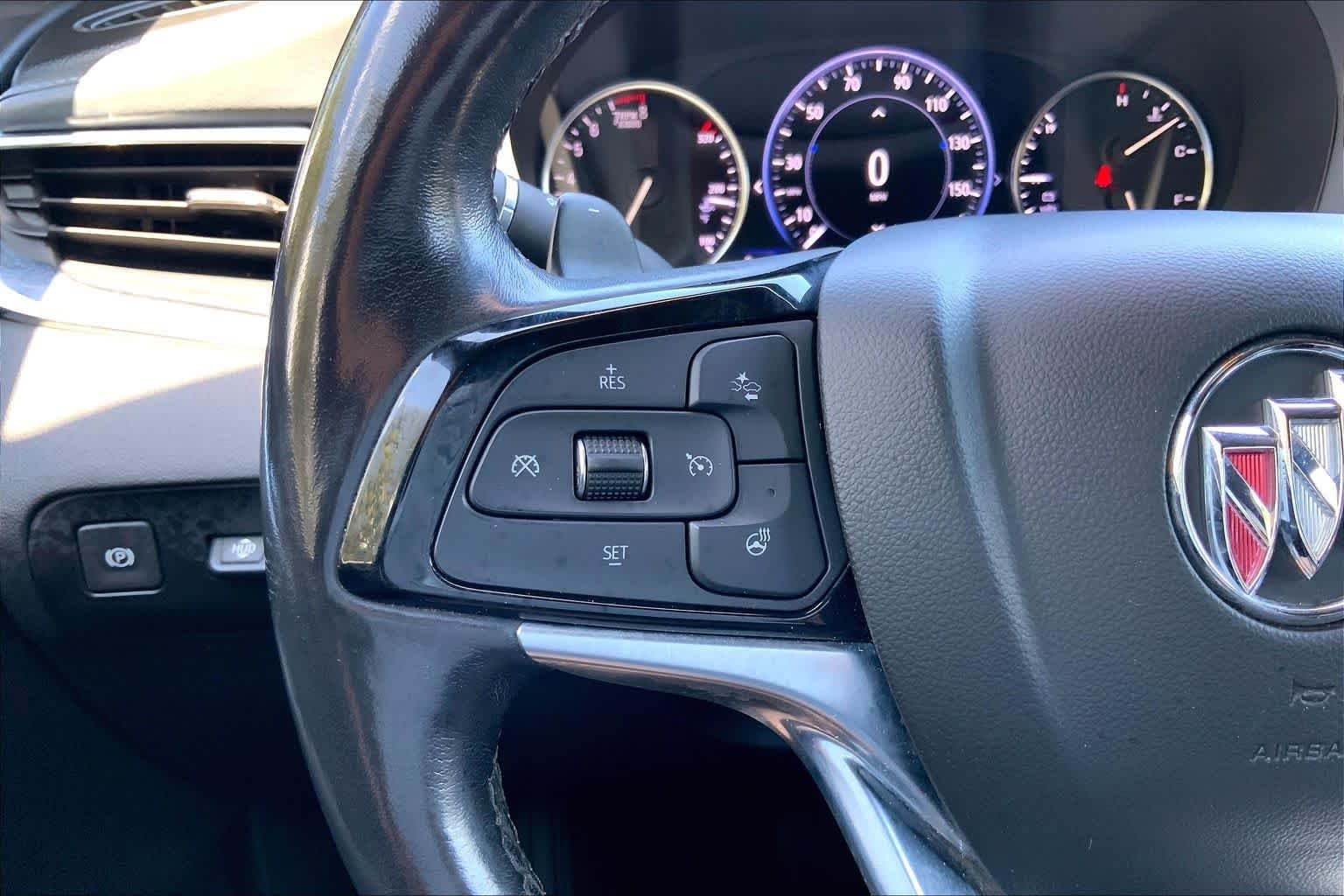 Used 2022 Summit White Buick Premium image 24