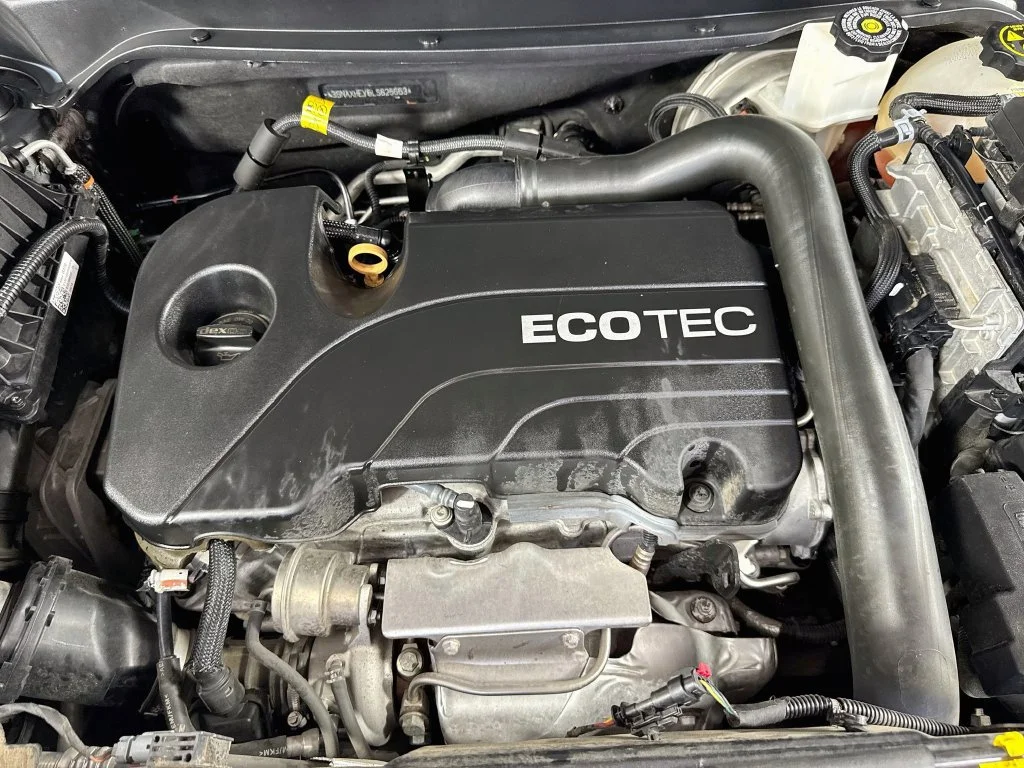 Used 2020 Gray Chevrolet LS image 37