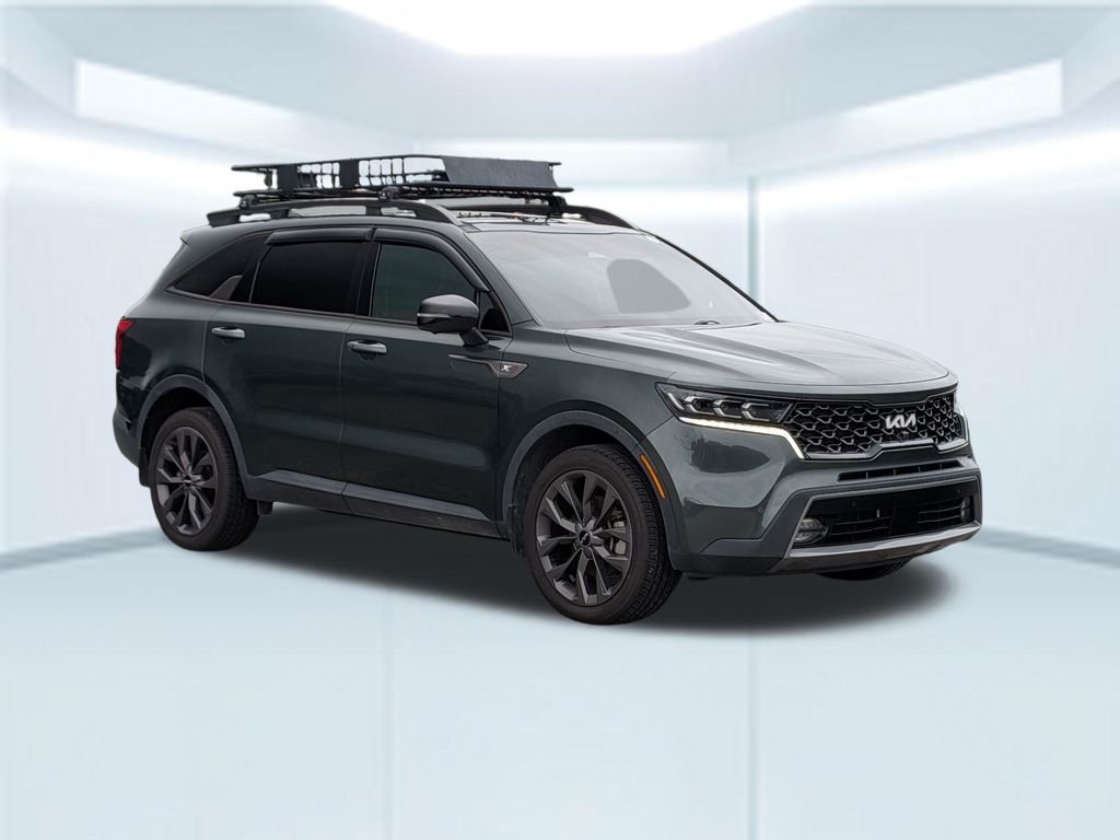 Used 2023 Green Kia X-Line SX Prestige image 8