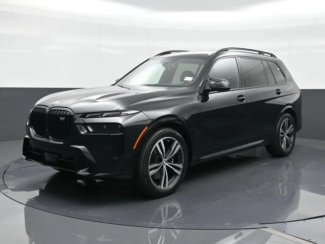 2025 BMW X7 M60i