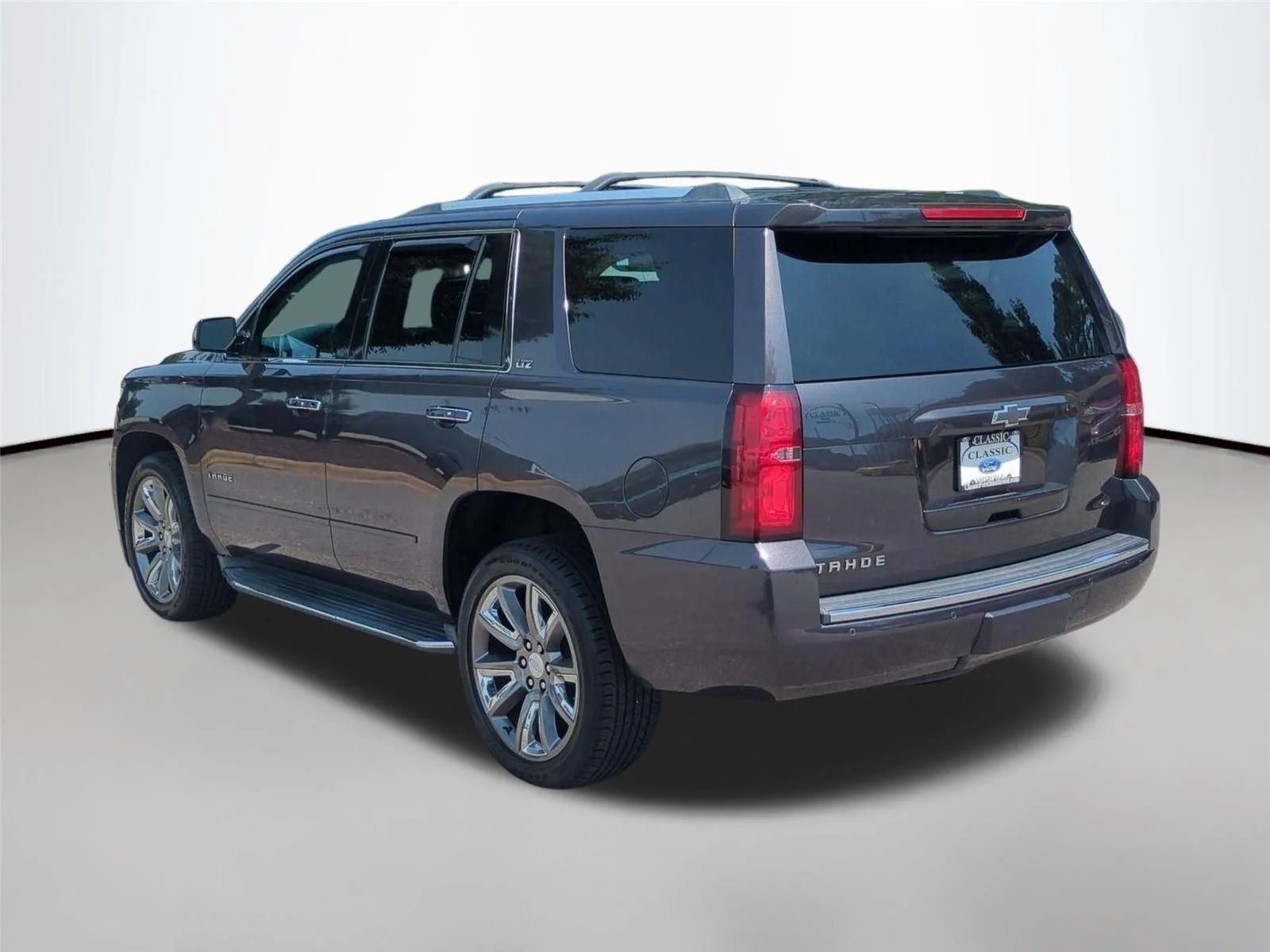 Used 2015 Tungsten Metallic Chevrolet LTZ image 3