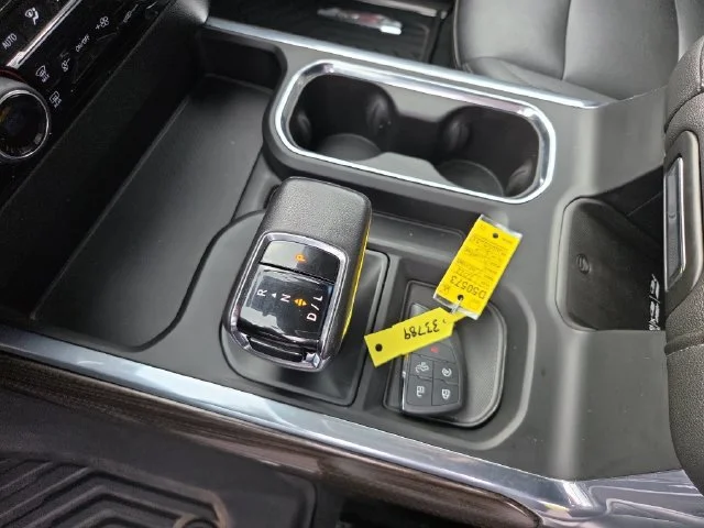 Used 2022 NORTHSKY BLUE METALLIC Chevrolet RST image 28