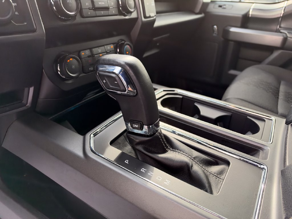 Used 2020 Silver Ford XLT image 17