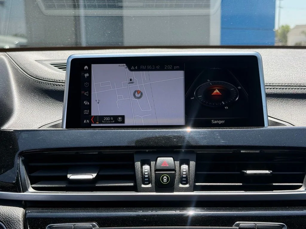 Used 2020 Black BMW sDrive28i image 26