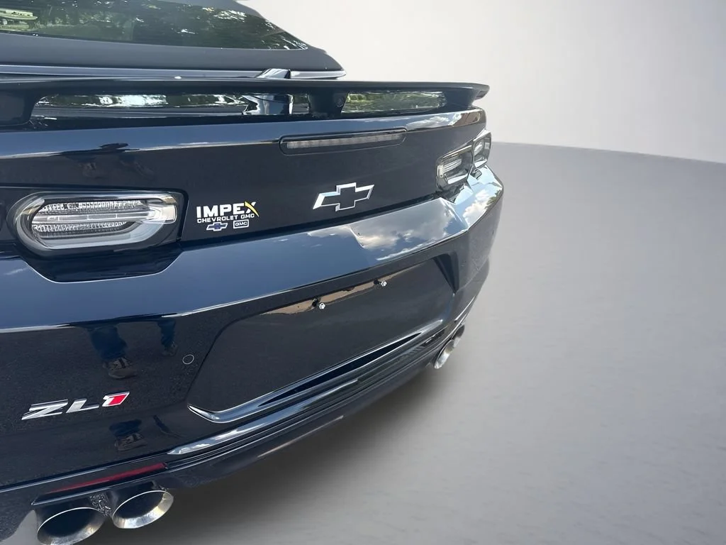 Used 2023 BLACK Chevrolet ZL1 image 33